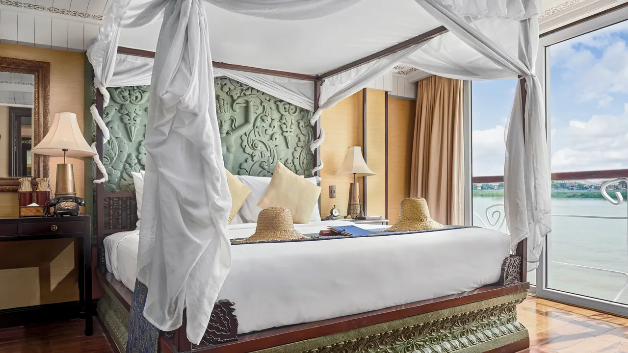 Heritage Line I Jayavarman Zimmer